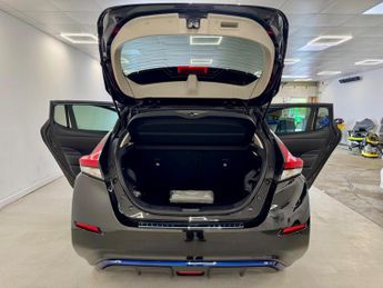 Nissan Leaf 40kWh 10 Auto 5dr