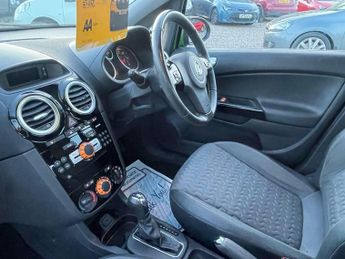 Vauxhall Corsa 1.4 16V SE Auto Euro 5 5dr