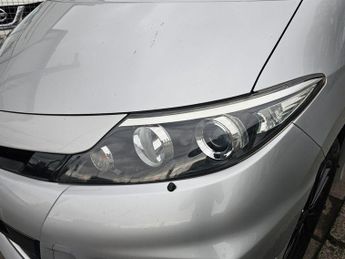Toyota Estima 2.4 Petrol Hybrid