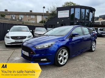 Ford Focus 2.0T EcoBoost ST-2 Euro 6 (s/s) 5dr