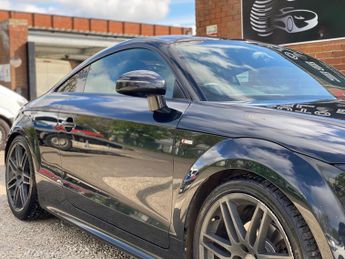 Audi TT 2.0 TDI Black Edition S Tronic quattro Euro 5 3dr