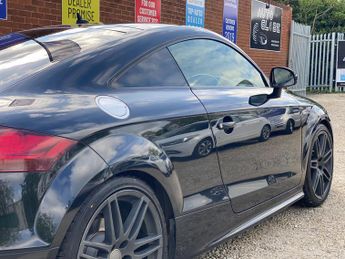 Audi TT 2.0 TDI Black Edition S Tronic quattro Euro 5 3dr
