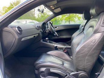 Audi TT 2.0 TDI Black Edition S Tronic quattro Euro 5 3dr