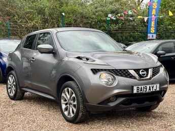 Nissan Juke 1.6 Tekna XTRON Euro 6 5dr