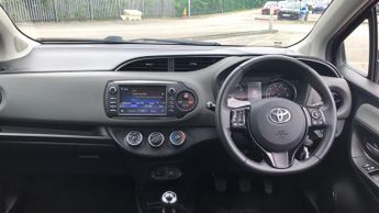 Toyota Yaris 1.5 VVT-i Icon Euro 6 5dr