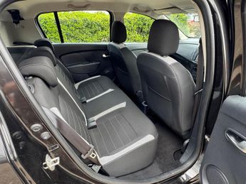 Dacia Sandero Stepway 0.9 TCe Comfort Euro 6 (s/s) 5dr