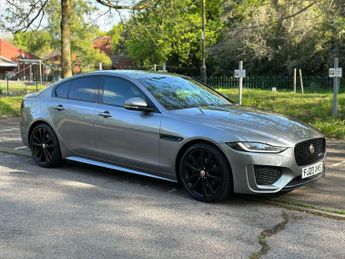 Jaguar XE 2.0 D180 R-Dynamic SE Auto Euro 6 (s/s) 4dr
