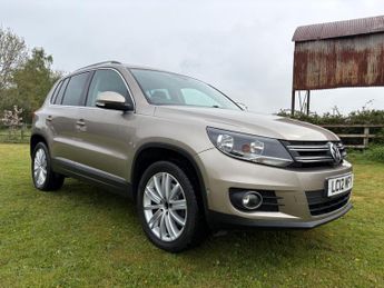 Volkswagen Tiguan 1.4 TSI BlueMotion Tech Sport 2WD Euro 5 (s/s) 5dr