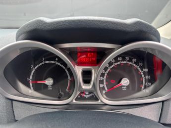 Ford Fiesta 1.4 Zetec 5dr
