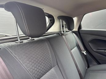Ford Fiesta 1.4 Zetec 5dr