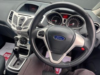 Ford Fiesta 1.4 Zetec 5dr