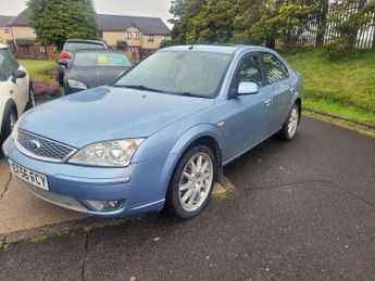 Ford Mondeo 3.0 Ghia X 5dr