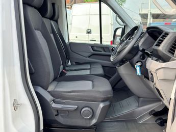 Volkswagen Crafter 2.0 TDI CR35 Trendline FWD LWB High Roof Euro 6 (s/s) 5dr