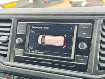 Volkswagen Crafter 2.0 TDI CR35 Trendline FWD LWB High Roof Euro 6 (s/s) 5dr
