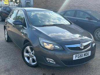 Vauxhall Astra 1.7 CDTi ecoFLEX 99g SRi Euro 5 (s/s) 5dr