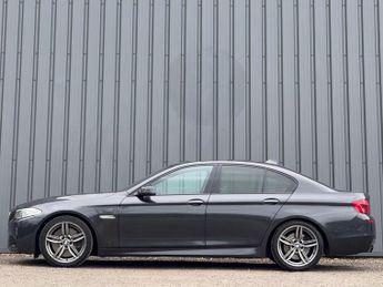 BMW 5 Series 4.4 550i V8 M Sport Auto Euro 5 4dr