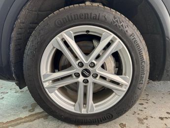 Audi Q5 2.0 TFSIe 50 S line S Tronic quattro Euro 6 (s/s) 5dr 17.9kWh