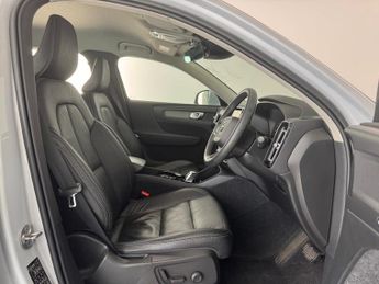 Volvo XC40 1.5h T4 Recharge 10.7kWh Inscription Auto Euro 6 (s/s) 5dr