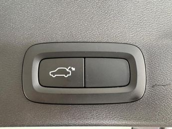 Volvo XC40 1.5h T4 Recharge 10.7kWh Inscription Auto Euro 6 (s/s) 5dr