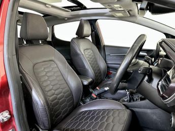 Ford Fiesta 1.0T EcoBoost Vignale Euro 6 (s/s) 5dr