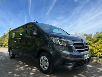 Renault Trafic 2.0 dCi 30 Advance EDC LWB Euro 6 (s/s) 5dr (9 Seat)