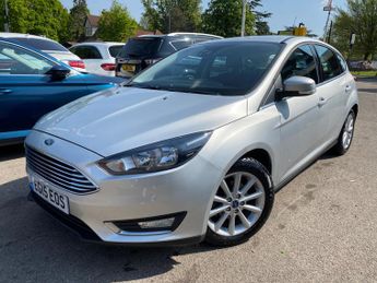 Ford Focus 1.6 Titanium Powershift Euro 6 5dr