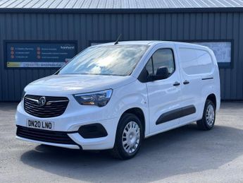 Vauxhall Combo 1.5 Turbo D 2300 Sportive L2 H1 Euro 6 (s/s) 4dr