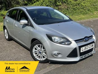 Ford Focus 1.6 Titanium Powershift Euro 5 5dr