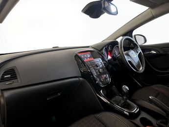 Vauxhall Astra GTC 1.4i Turbo SRi Euro 6 (s/s) 3dr