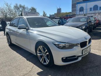 BMW 318 2.0 318d Sport Euro 5 (s/s) 4dr