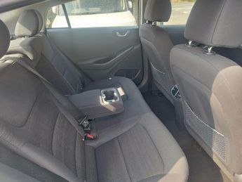 Hyundai IONIQ 1.6 h-GDi Premium DCT Euro 6 (s/s) 5dr