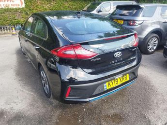 Hyundai IONIQ 1.6 h-GDi Premium DCT Euro 6 (s/s) 5dr