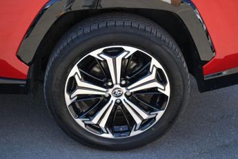 Toyota RAV4 2.5 VVT-h 18.1 kWh Dynamic CVT 4WD Euro 6 (s/s) 5dr