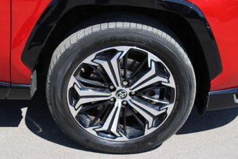 Toyota RAV4 2.5 VVT-h 18.1 kWh Dynamic CVT 4WD Euro 6 (s/s) 5dr