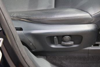 Land Rover Discovery 3.0 SD V6 Landmark Edition Auto 4WD Euro 6 (s/s) 5dr