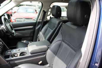 Land Rover Discovery 3.0 SD V6 Landmark Edition Auto 4WD Euro 6 (s/s) 5dr