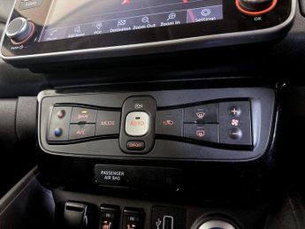 Nissan Leaf 40kWh N-Connecta Auto 5dr