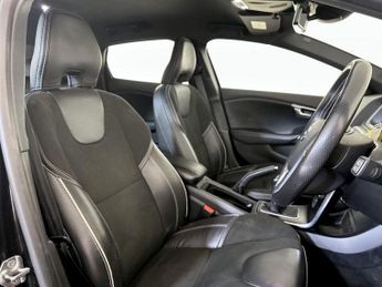 Volvo V40 2.0 T2 R-Design Nav Plus Euro 6 (s/s) 5dr