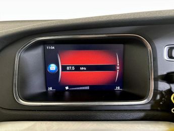Volvo V40 2.0 T2 R-Design Nav Plus Euro 6 (s/s) 5dr