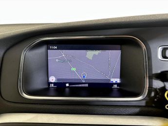 Volvo V40 2.0 T2 R-Design Nav Plus Euro 6 (s/s) 5dr