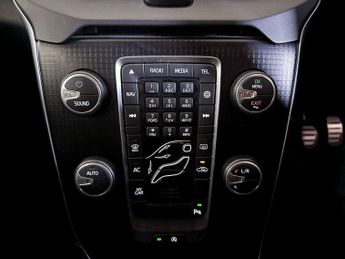 Volvo V40 2.0 T2 R-Design Nav Plus Euro 6 (s/s) 5dr