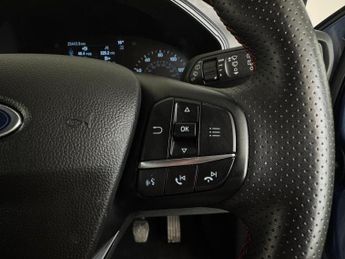 Ford Focus 1.0T EcoBoost MHEV ST-Line Euro 6 (s/s) 5dr