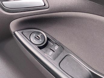 Ford Focus 1.6 Zetec Powershift Euro 5 5dr