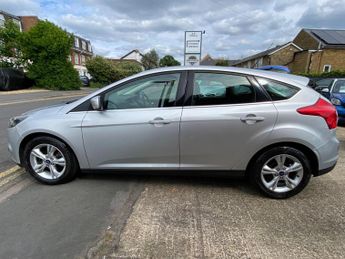 Ford Focus 1.6 Zetec Powershift Euro 5 5dr