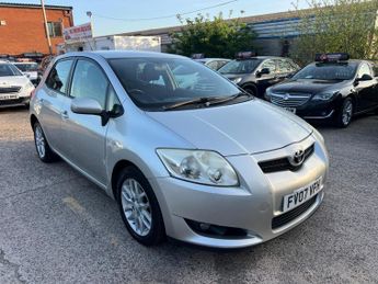 Toyota Auris 1.4 D-4D T3 5dr