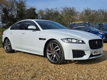 Jaguar XF 2.0 XF R-Sport D Auto 4dr