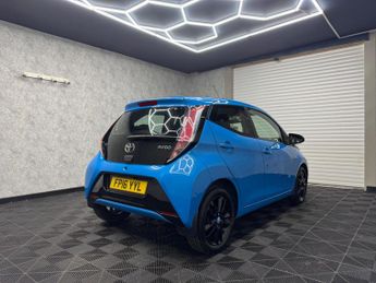 Toyota AYGO 1.0 VVT-i x-cite x-shift Euro 6 5dr