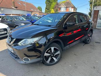 Nissan Qashqai 1.5 dCi n-tec 2WD Euro 5 (s/s) 5dr