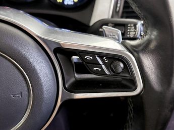 Porsche Macan 3.0T V6 GTS PDK 4WD Euro 6 (s/s) 5dr