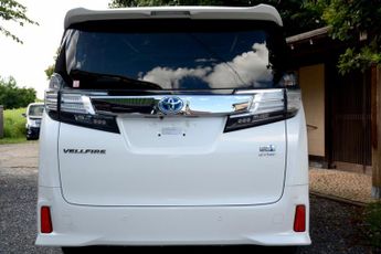 Toyota Vellfire 2.5 Hybrid-Twin Sunroofs-Leather